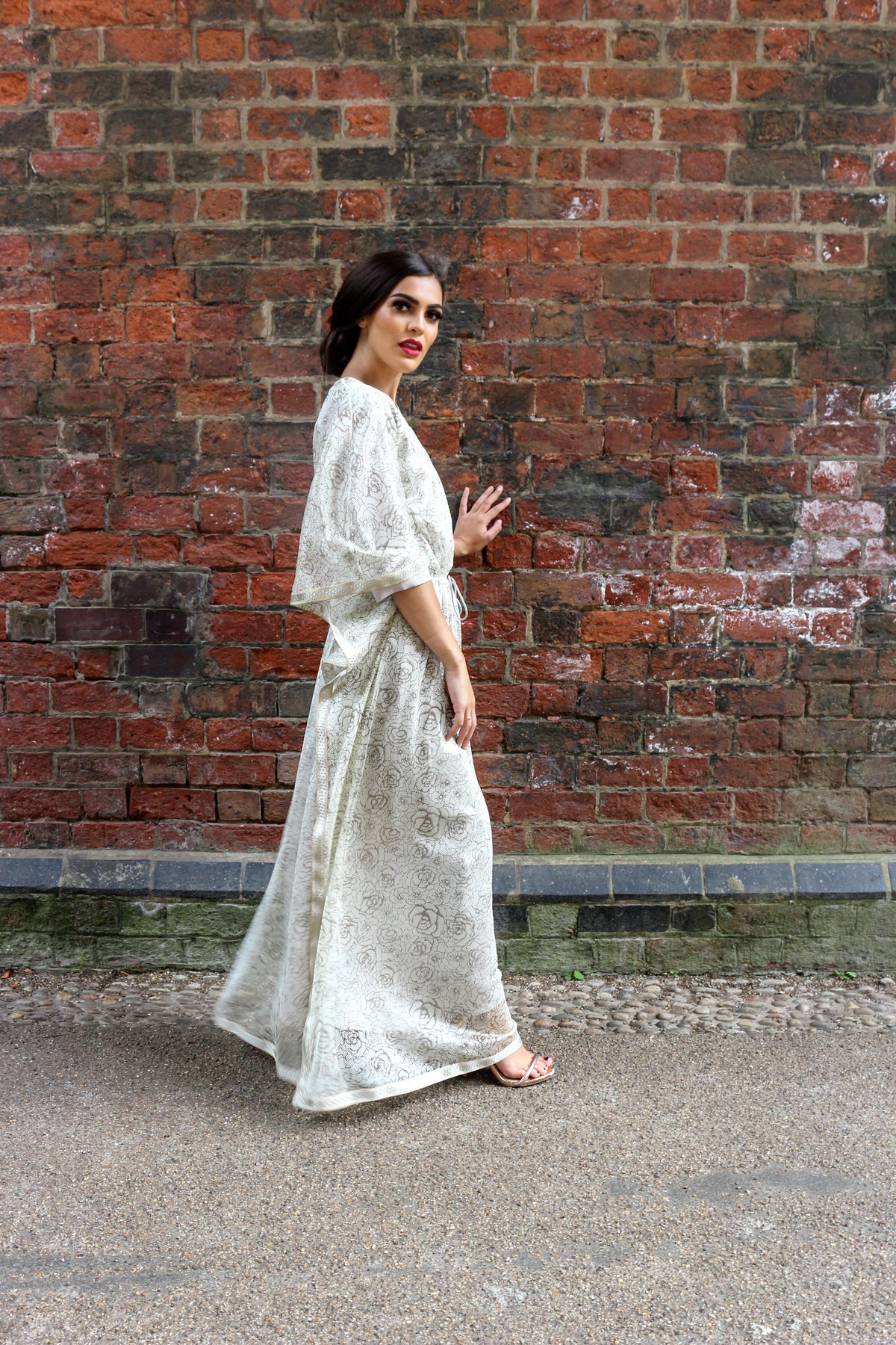 Pre-Fall Ecru White Lace Kaftan | Long Modest Lace Kaftan Dress Chenille Boutique - DESIGNER FASHION HOUSE Pre-Fall Ecru White Lace Kaftan | Long Modest Lace Kaftan Dress Chenille Boutique - DESIGNER FASHION HOUSE